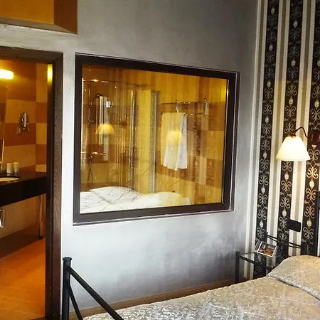 奥费艾酒店 酒店