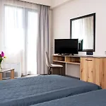 Orphey Hotel 4*