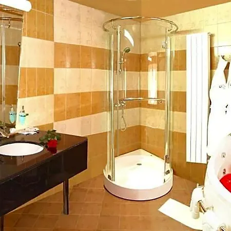 Hotel Orphey 4*