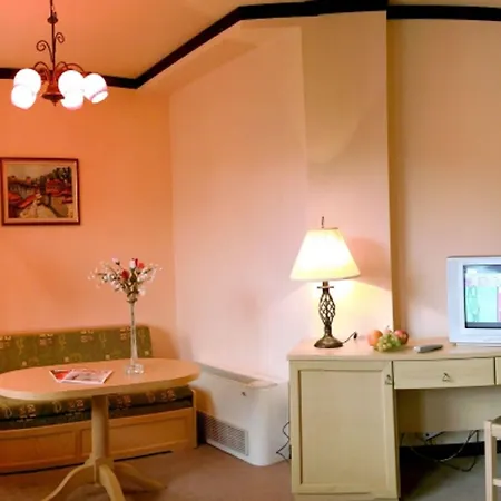 Hotel Orphey
